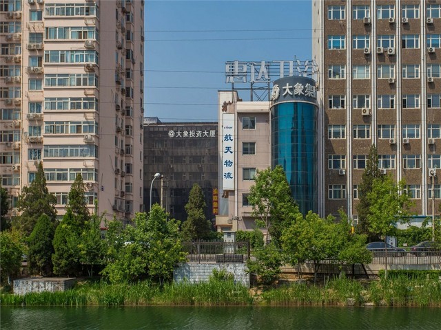 丹东炭烤公鸡加盟项目